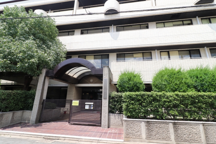 京都中央看護保健大学校