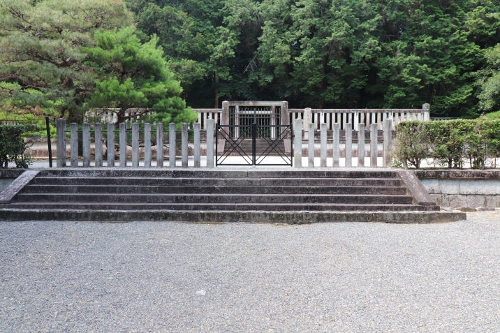 天智天皇 山科陵